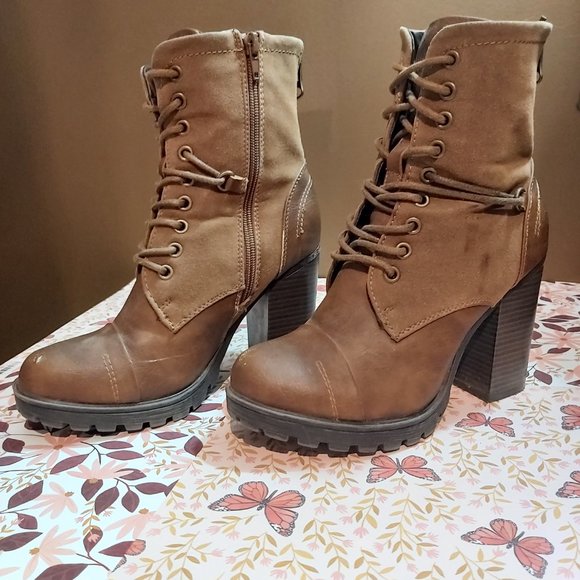 Call It Spring Boots - Picture 3 of 4